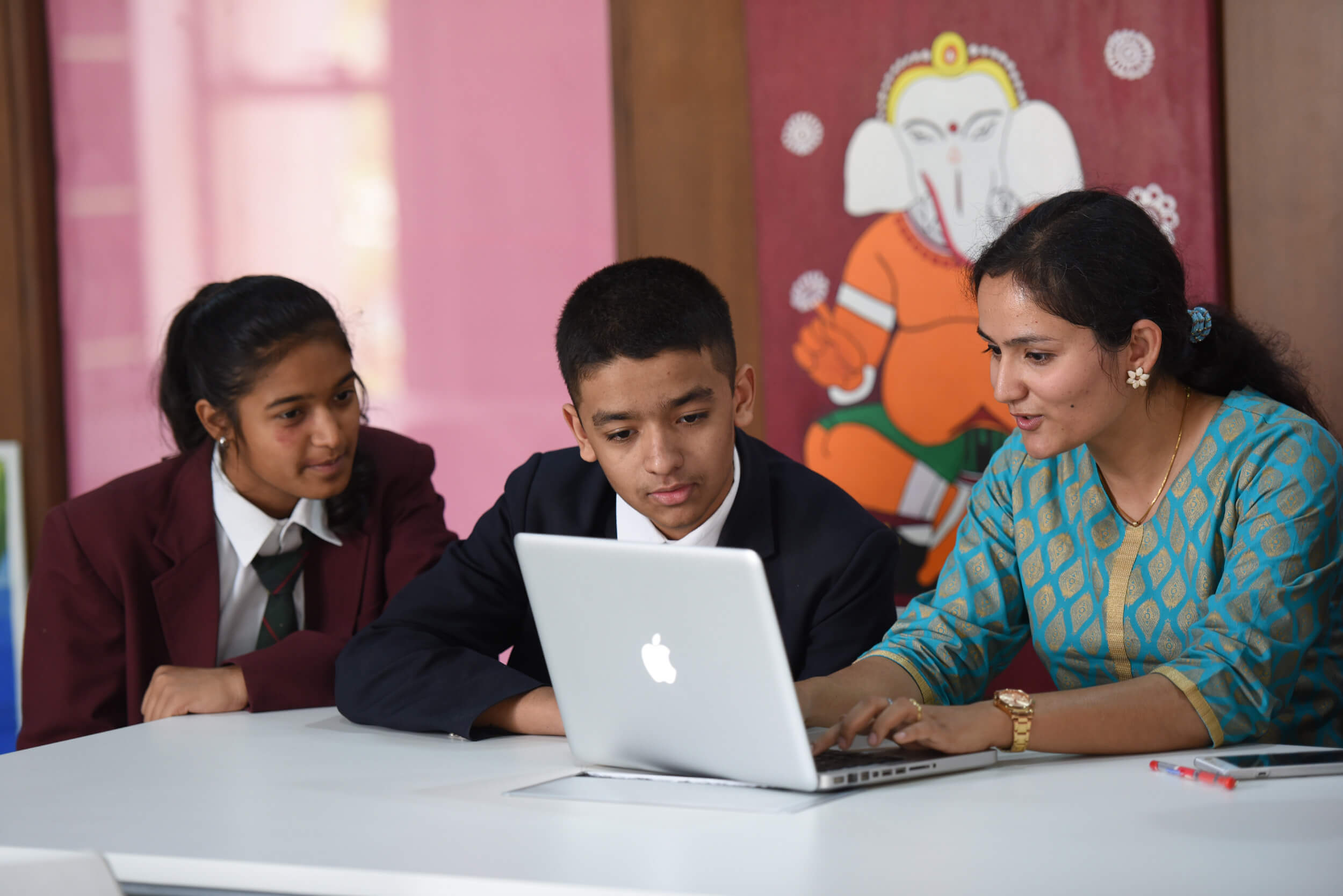 Neerja Modi School 3